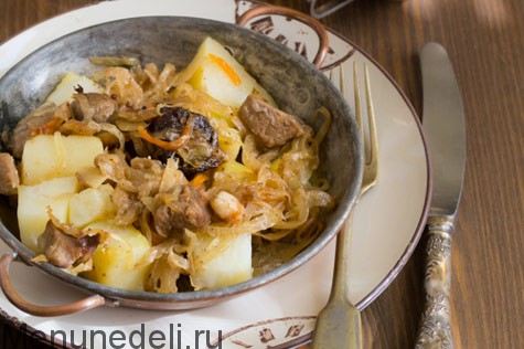 Капуста с мясом в мультиварке: рецепт с фото пошагово | Меню недели