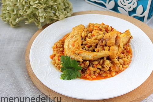 Рецепт перловки с куриными крылышками | Меню недели