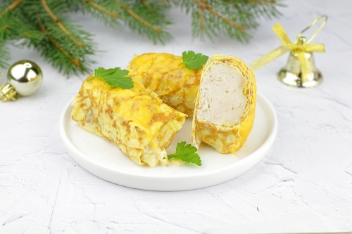 Яичные рулетики с начинкой из фарша в духовке: рецепт с фото | Меню недели